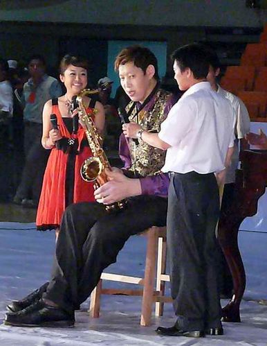 Wang Feng-Jun - The tallest man China